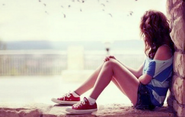 Tôi 22 tuổi, quen anh qua Facebook. Nhiều lần anh hẹn gặp nhưng vì mặc cảm bản thân đã không còn con gái nên tôi từ chối. Dù biết thế nhưng anh vẫn cương quyết muốn gặp.