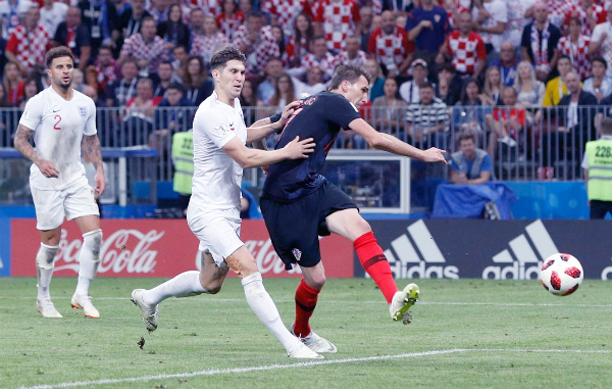 Bàn quyết định của Mandzukic trong hiệp phụ thứ hai giúp Croatia thắng ngược Anh với tỷ số 2-1, ở bán kết hôm 11/7. 